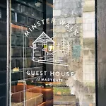 Guest house Minster Walk